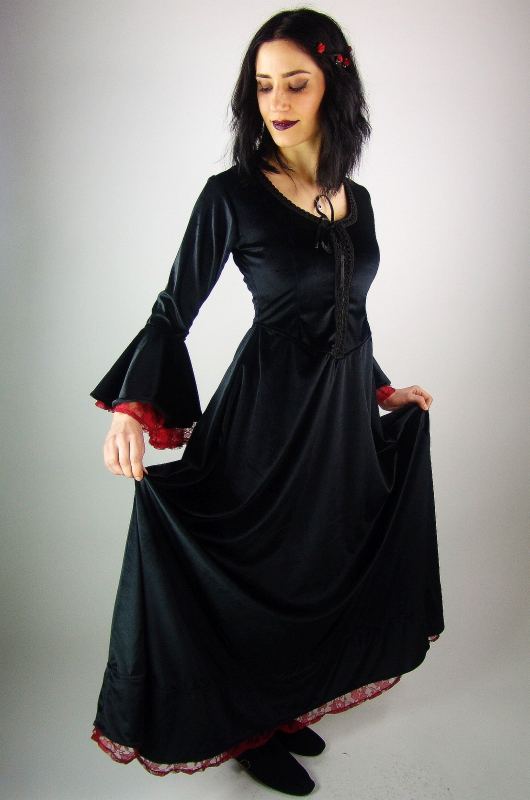 Besticktes Kleid "Juni" (Schwarz/Rot, XL)